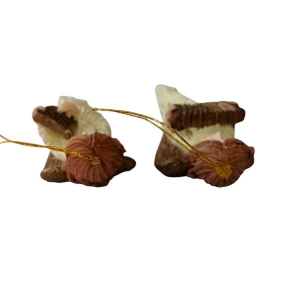 2 Angel Icicle Ornament Christmas Vintage 90s Resin Teardrop Holiday Ivory Gold. - Picture 3 of 13